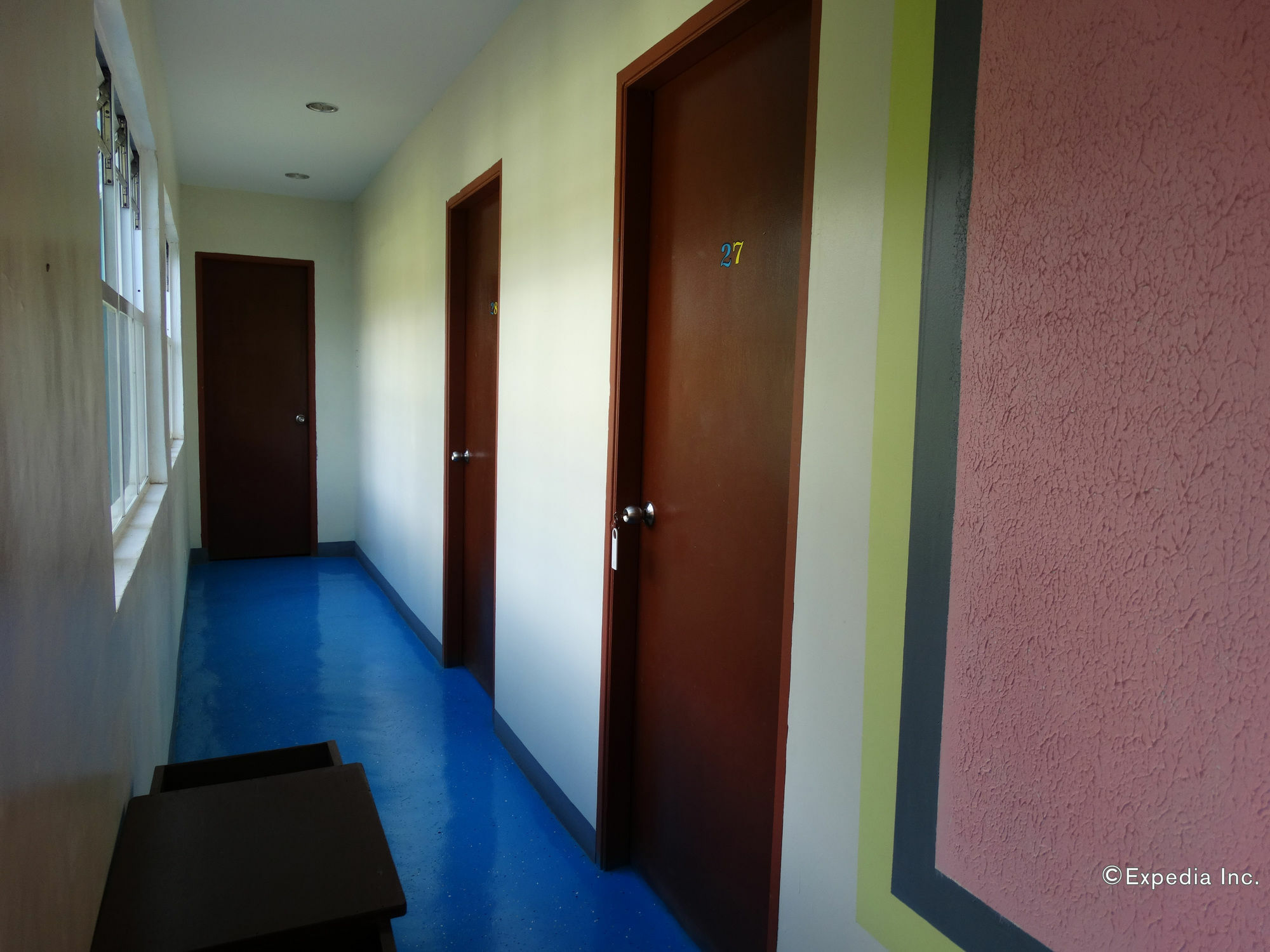 Ezy Stay Puerto Princesa Tiniguiban Exterior foto
